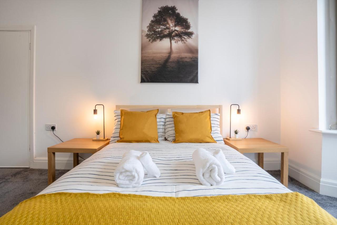 Quiet Neighborhood-Free Parking Apartment Блекпул Екстериор снимка